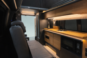 소풍-스타리아-B3